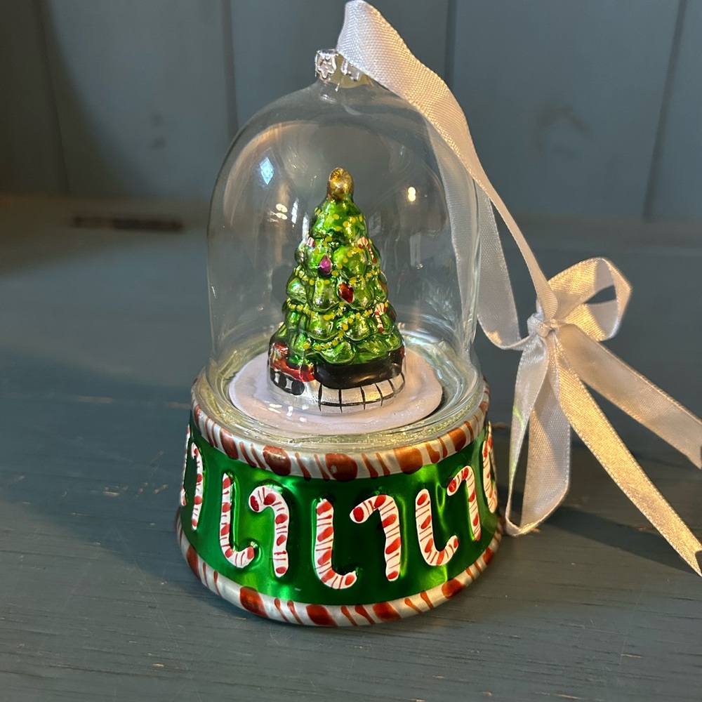 QVC Mr. Christmas Music Box Glass Dome Revolving Tree Ornament Plays OTannenbaum